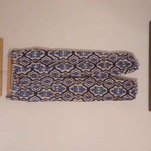 Zara printed pajamas medium with Pockets